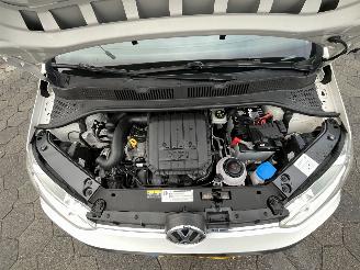 Volkswagen Up! 1.0 BMT move up! picture 7