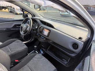 Toyota Yaris 1.5 Hybrid Lease picture 13