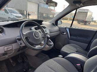 Renault Scenic 1.6-16V Business Line picture 14