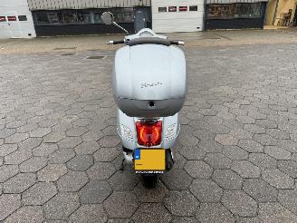 Vespa  GT 125 picture 7