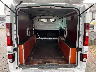 Renault Trafic 2.0 Blue dCi 170 T30 L2H1 Extra AUTOMAAT picture 9