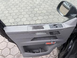 Volkswagen Transporter 2.0 TDI L1H1 picture 10