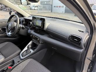 Toyota Yaris 1.5 Hybrid Dynamic picture 15