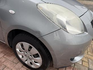 Toyota Yaris 1.0 VVTi Terra picture 8