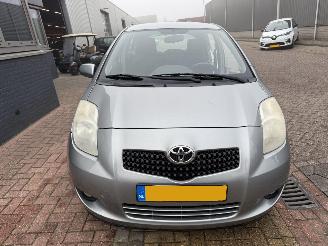 Toyota Yaris 1.0 VVTi Terra picture 2