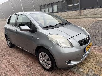 krockskadad bil auto Toyota Yaris 1.0 VVTi Terra 2006/4