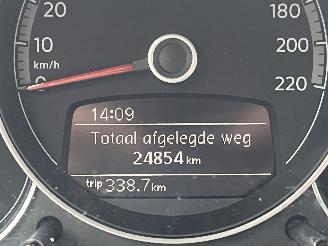 Volkswagen Up! 1.0 picture 18