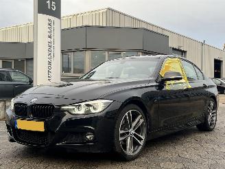 skadebil auto BMW 3-serie 320i Edition M Sport Shadow Executive 2018/8