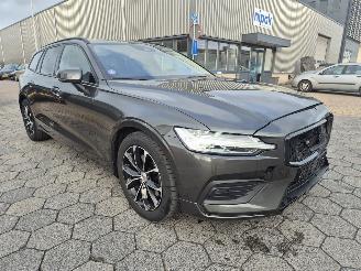 Volvo V-60 2.0 B3 Momentum Advantage picture 3