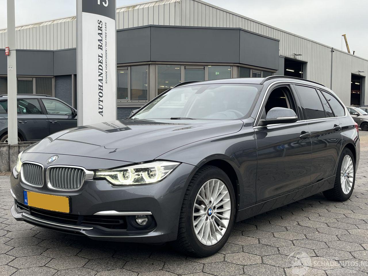 BMW 3-serie Touring 318i Luxury Edition