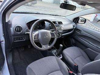 Mitsubishi Space-star 1.0 Cool+ picture 16