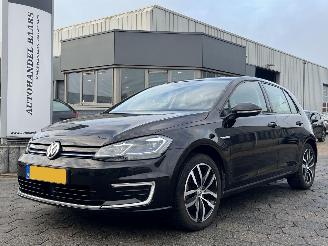 Vaurioauto  passenger cars Volkswagen Golf e-Golf 100KW 2019/4