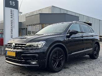 Vaurioauto  passenger cars Volkswagen Tiguan 2.0 TSI 4Motion Highline Business R 2019/3