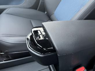 Volvo EX30 Single Motor Plus 51 kWh picture 19