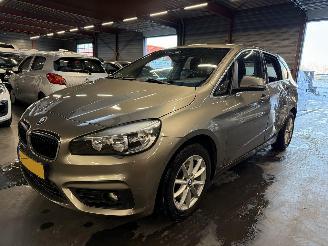 damaged passenger cars BMW 2-serie Active Tourer 218i M Sport 2015/6