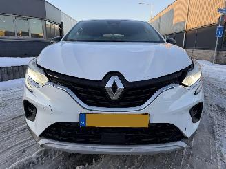 Renault Captur 1.6 E-Tech Hybrid 145 Zen picture 2