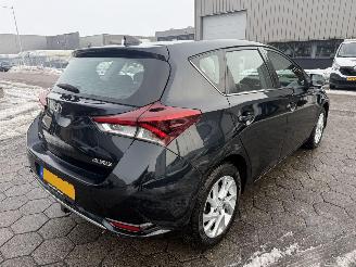 Toyota Auris 1.2T Aspiration picture 4