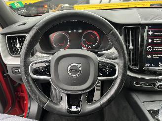 Volvo Xc-60 2.0 T8 Twin Engine AWD Inscription picture 21