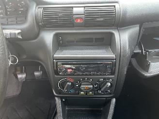 Opel Astra 1.6i 8V AIRCO  Edition picture 18