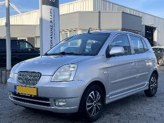 Voiture accidenté Kia Picanto 1.1 LX 2005/7