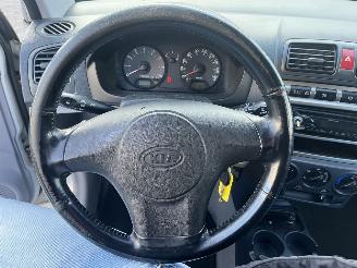 Kia Picanto 1.1 LX picture 13