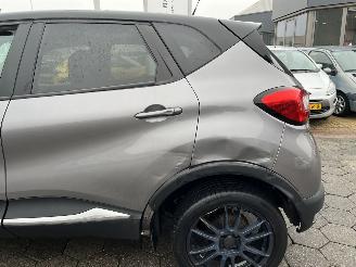 Renault Captur 0.9 TCe Dynamique picture 8