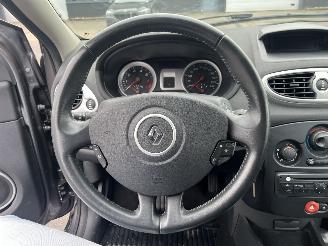 Renault Clio 1.2 TCE Collection picture 15