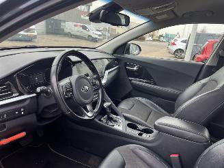 Kia Niro 1.6 GDi Hybrid DynamicLine picture 15