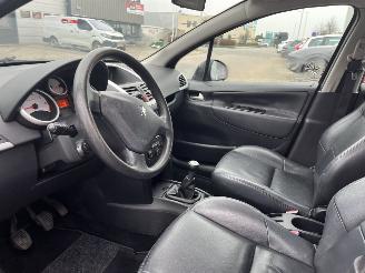 Peugeot 207 1.4 VTi Style picture 12