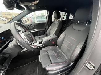 Mercedes GLA 250 e AMG Line AUTOMAAT picture 14