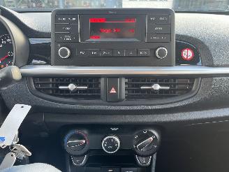 Kia Picanto 1.0 DPi ComfortLine picture 18
