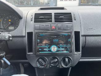 Volkswagen Polo 1.2-12V Optive picture 17