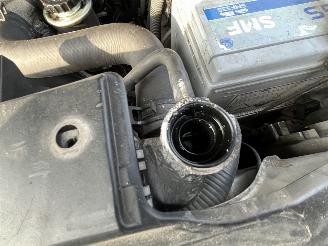 Toyota Landcruiser 3.0 D-4D VX HR Blind Van picture 8