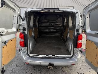 Citroën Jumpy 2.0 BlueHDI 120 Club M S&S picture 13