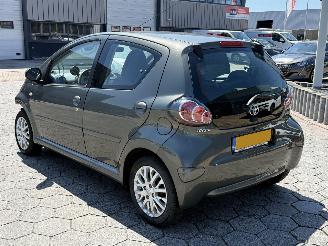 skadebil auto Toyota Aygo 1.0-12V Aspiration Green 2010/1