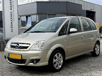 Vaurioauto  passenger cars Opel Meriva 1.6-16V Temptation 2008/9
