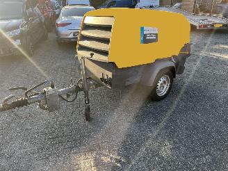 krockskadad bil machine Atlas  COPCO  XAS58-7 STAGE V 2022/10