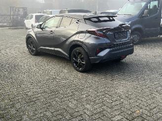 Toyota C-HR 1.8 HYBRID EXECUTIVE AUTOMAAT. picture 3