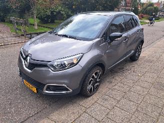Renault Captur 0.9 TCe dynemique picture 2