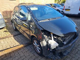 Vaurioauto  passenger cars Toyota Yaris 1.5 hybrid automaat 2018/1