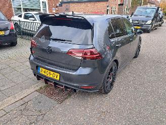 Volkswagen Golf 2.0TSI GTI picture 5