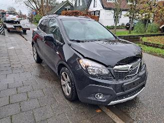 Vaurioauto  passenger cars Opel Mokka 1.4 T inovation automaat 2016/8