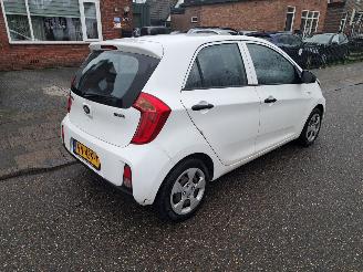 Kia Picanto 1.0 cvvt econemy line picture 4
