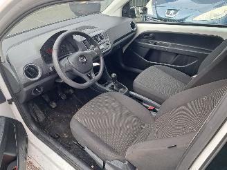 Volkswagen Up! 1.0 bmt take up picture 4