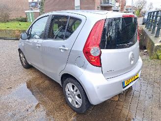 Opel Agila 1.0i picture 5