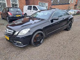 skadebil auto Mercedes E-klasse 500 Coupe elegance automaat pannodak 2009/6