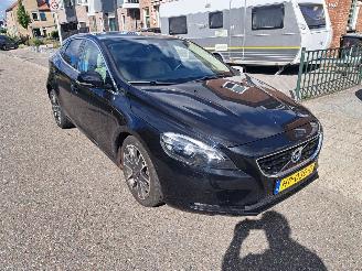 Voiture accidenté Volvo V-40 2.0 D2 ocean race 2015/12