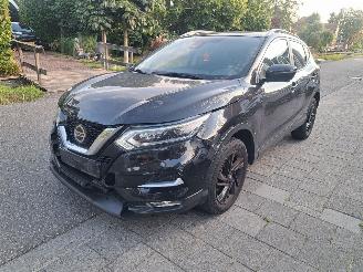 skadebil auto Nissan Qashqai 1.2 business edition 2018/10