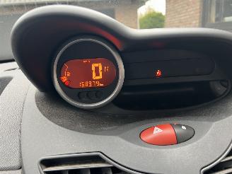 Renault Twingo 1.2 16V DYNAMIQUE AUTOMAAT AIRCO picture 24