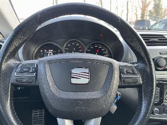 Seat Leon 1.2 TSI Businessline High AIRCO NAVI CRUISE PDC picture 14